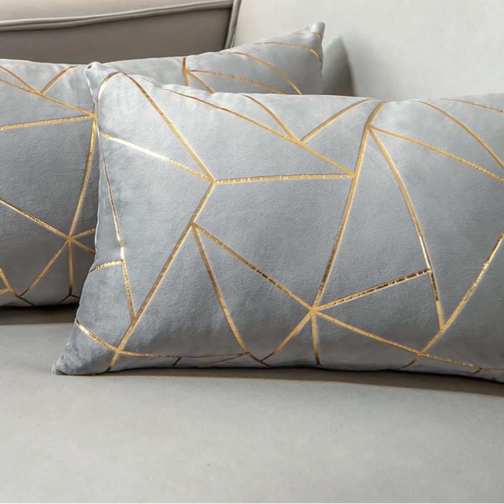 2 for $10 📌Grey and Gold Foil Decorative Lumbar Pillow Covers- EUC! - Picture 1 of 2